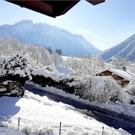 Chaleureux, Massif Des Aravis